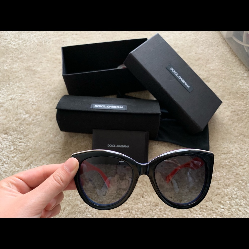 Dolce & Gabanna Cat-eye sunglasses